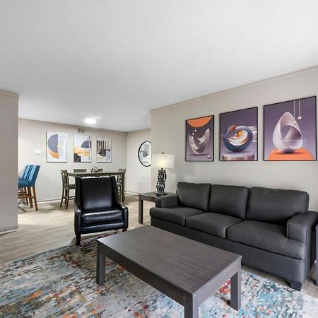 Truist Park Comfort Stays Atlanta Exterior foto