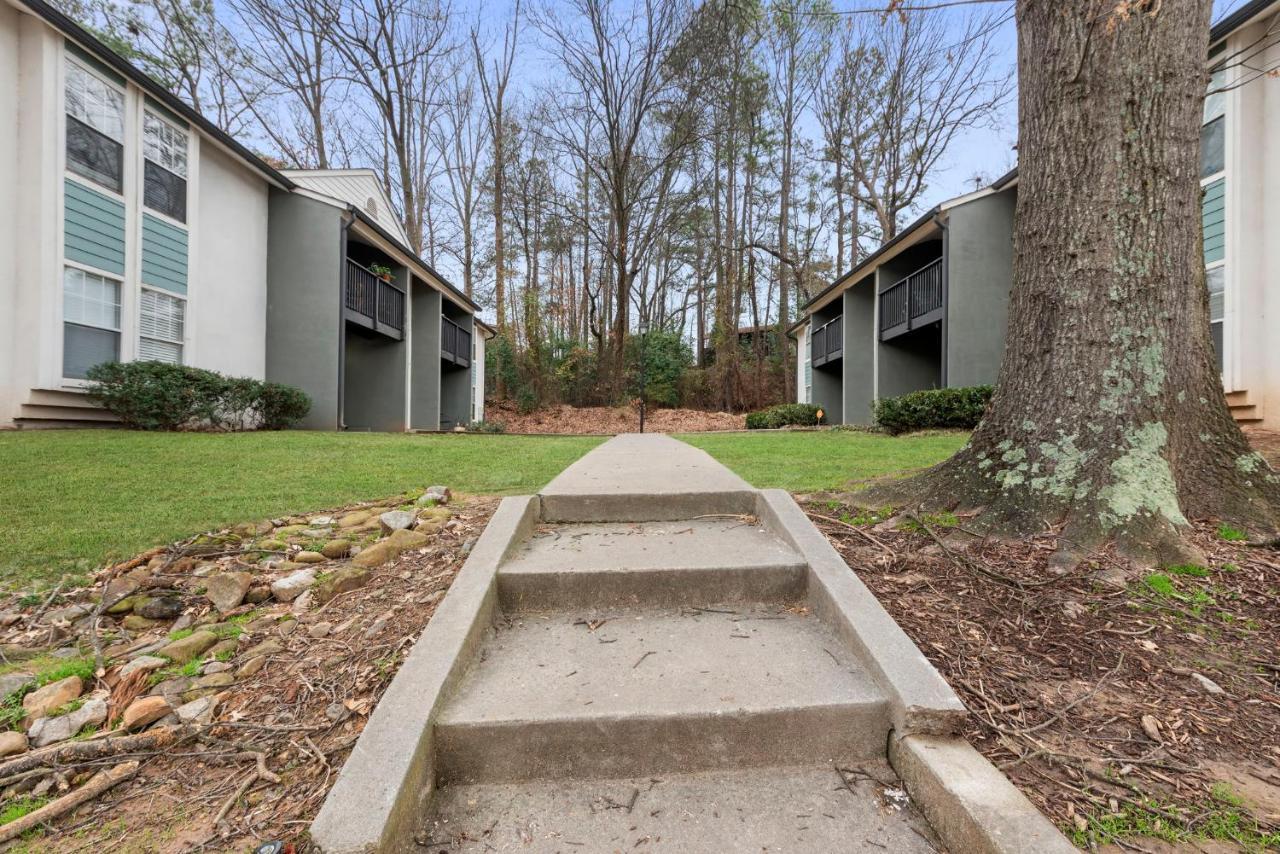 Truist Park Comfort Stays Atlanta Exterior foto